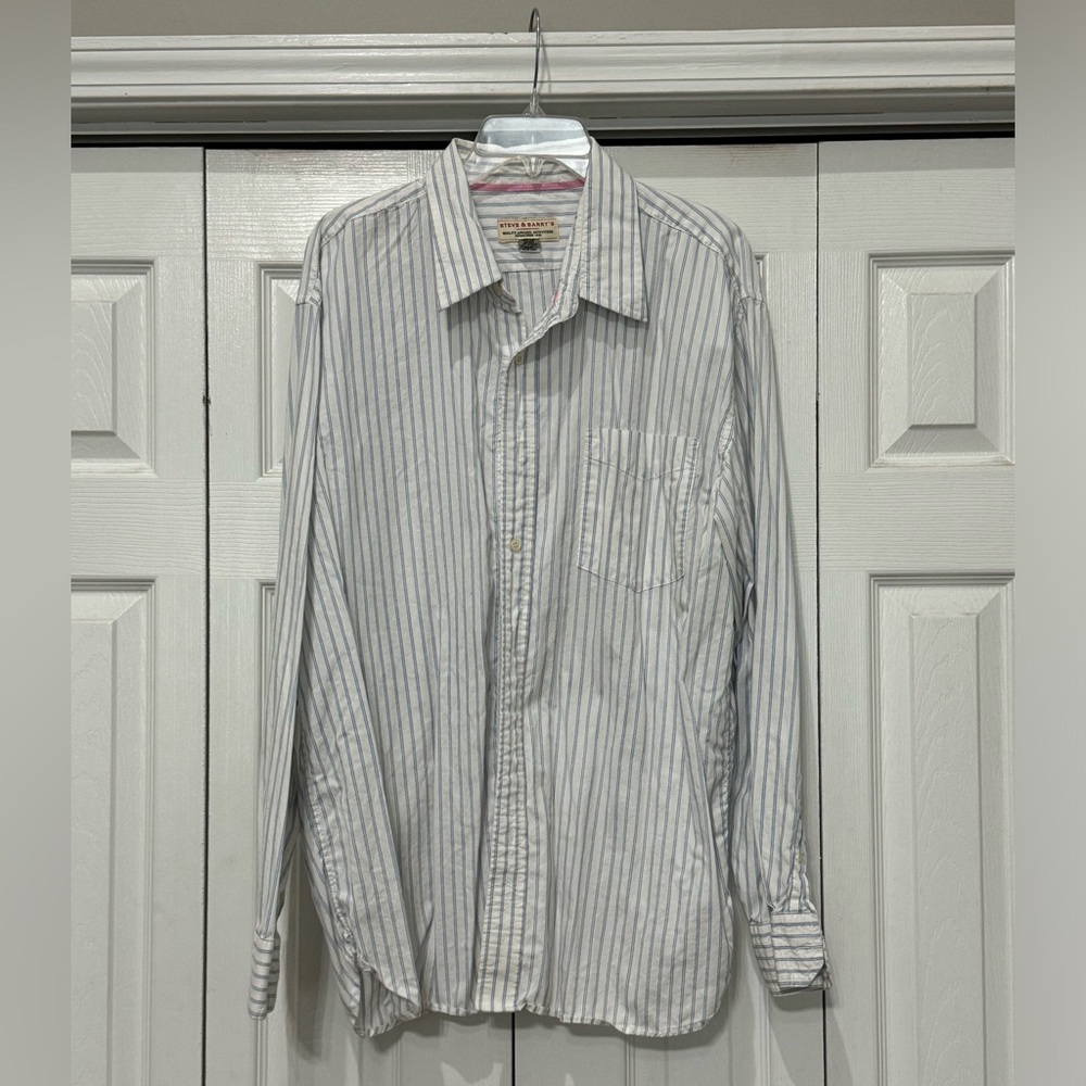 Men’s Steve & Barry’s Button Down Shirt